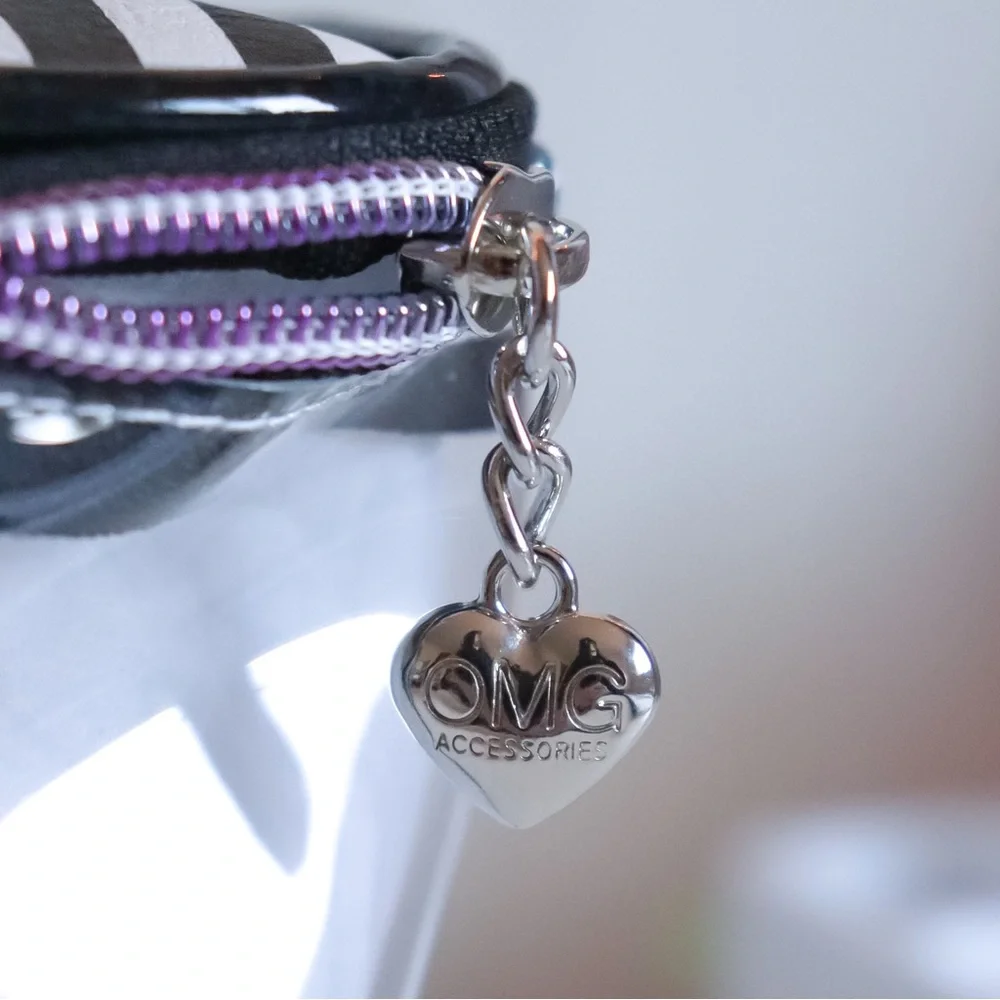 OMG Accessories Travel Clear Glam Makeup Bag - Picture 6 of 7